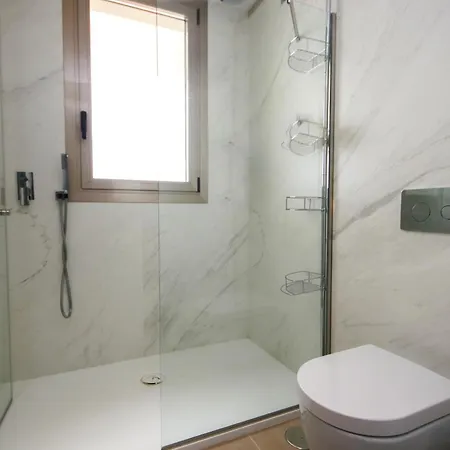 公寓 Penthouse, Amazing Sea Views, Plunge Pool And Bbq *