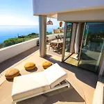 Penthouse, Amazing Sea Views, Plunge Pool And Bbq Apartment