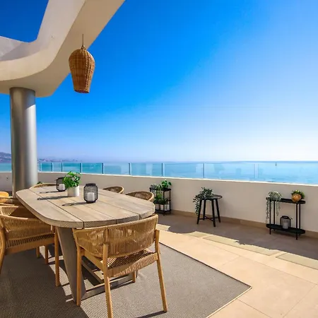 Penthouse, Amazing Sea Views, Plunge Pool And Bbq 아파트