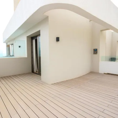 Penthouse, Amazing Sea Views, Plunge Pool And Bbq 아파트