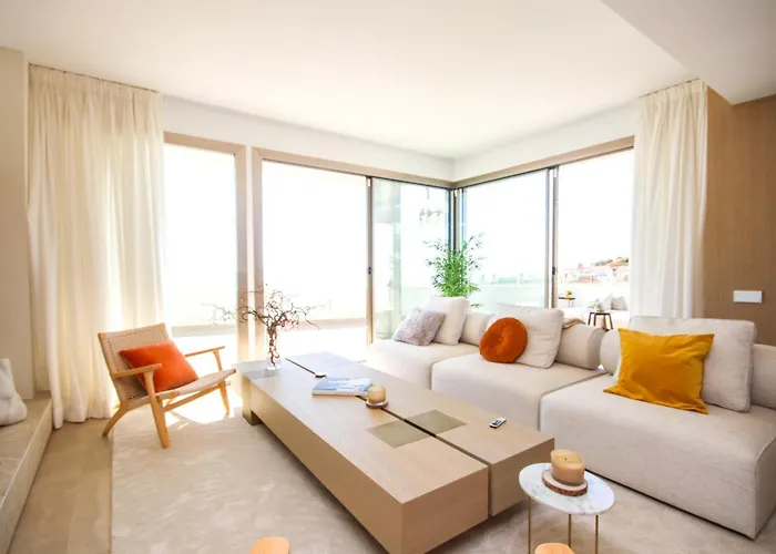 Penthouse, Amazing Sea Views, Plunge Pool And Bbq Fuengirola