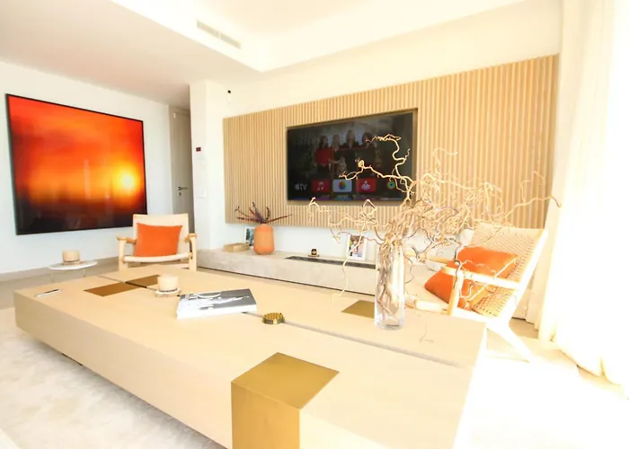 Apartment Penthouse, Amazing Sea Views, Plunge Pool And Bbq