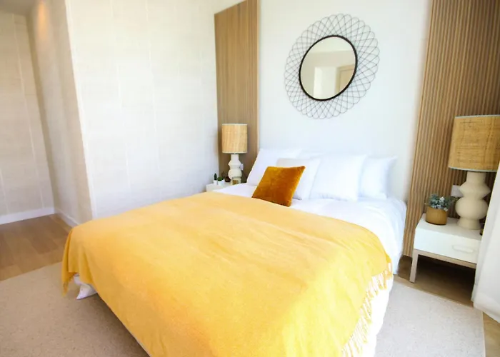 Penthouse, Amazing Sea Views, Plunge Pool And Bbq *