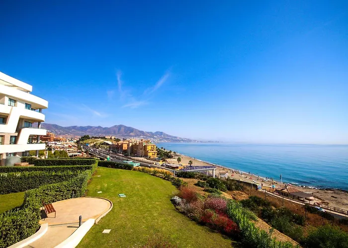 Penthouse, Amazing Sea Views, Plunge Pool And Bbq